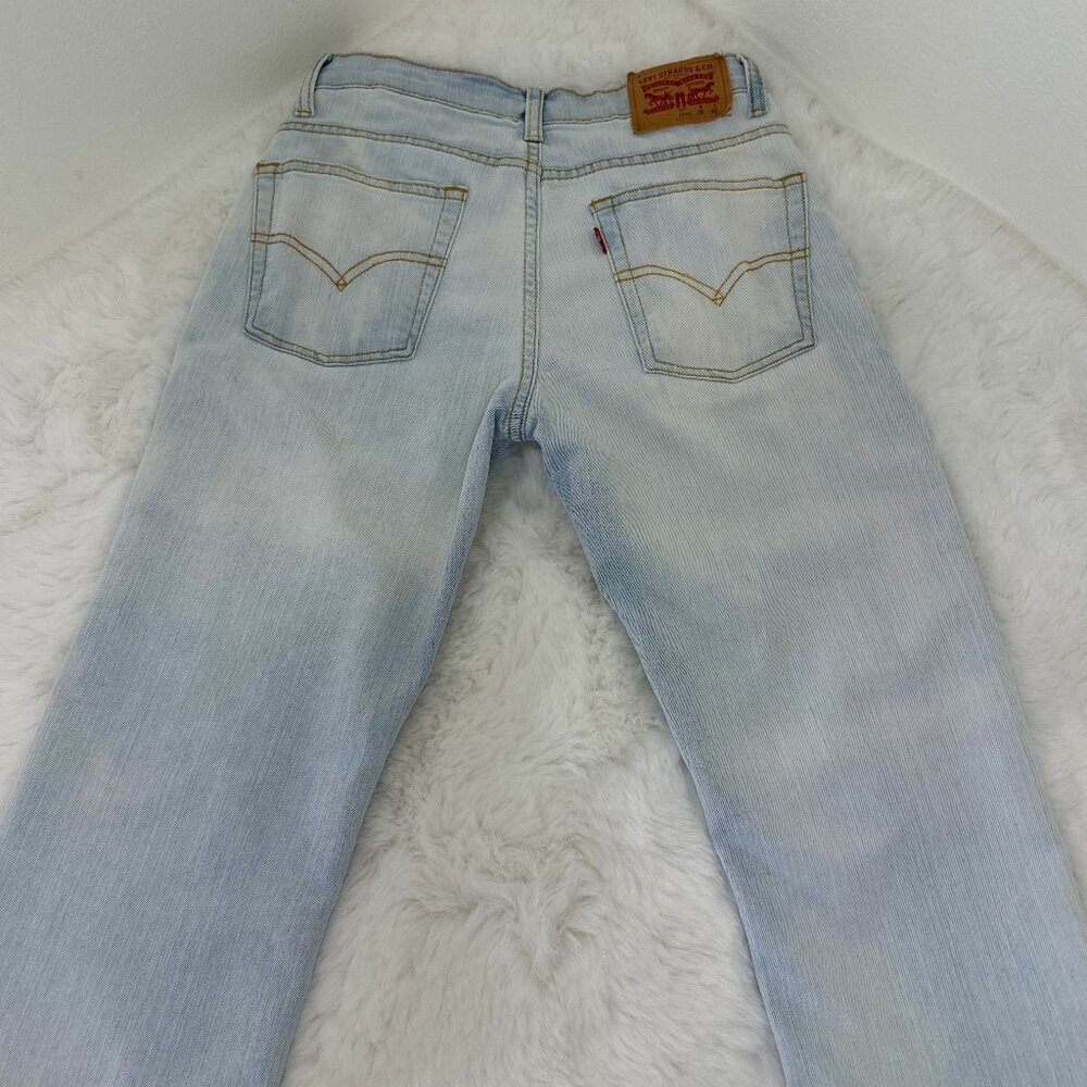 Levi’s Boys Light Wash Jeans - Picture 5 of 10